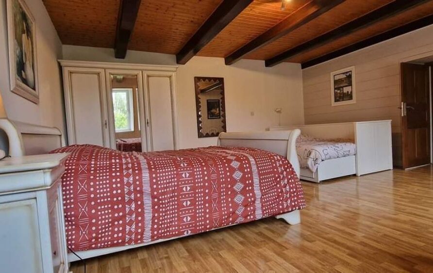 location gite 10 personnes près de Perros Guirec